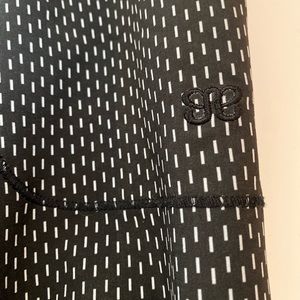 Albion fit black dash jet setter pants size small joggers